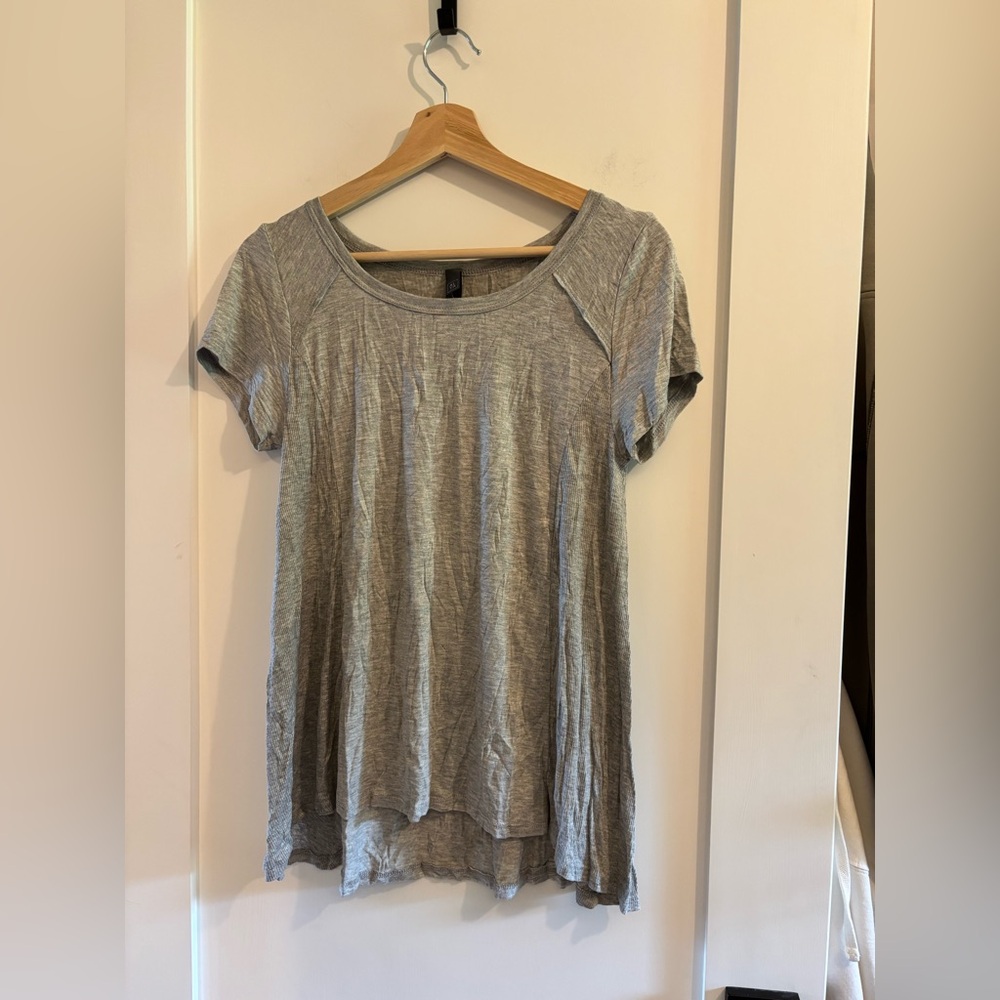 ALYA Gray Women's Top Size Small NWOT